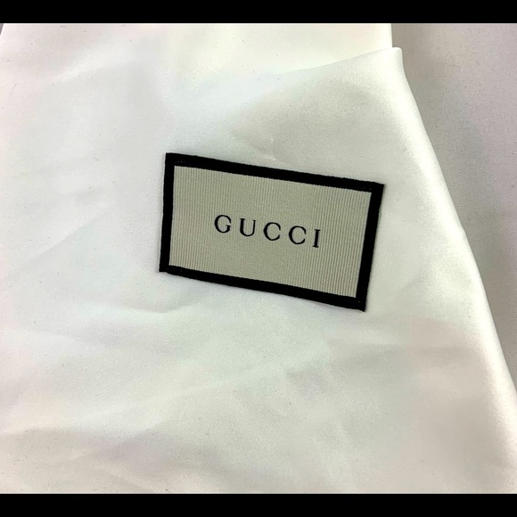 Gucci white satin slender high heel or shoe duster bag - Picture 3 of 3